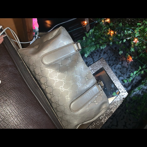 metallic/silver GUCCI HANDBAG. - Picture 1 of 6